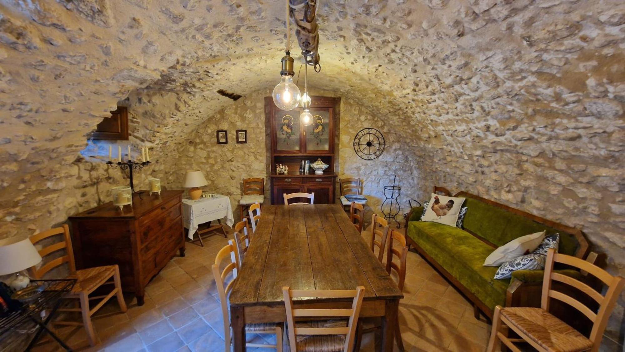 Palazzo Pirro Dimora Storica Bed and Breakfast Acciano Exteriör bild