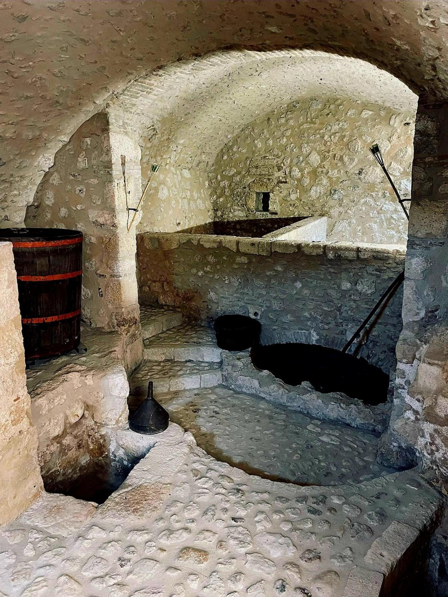 Palazzo Pirro Dimora Storica Bed and Breakfast Acciano Exteriör bild